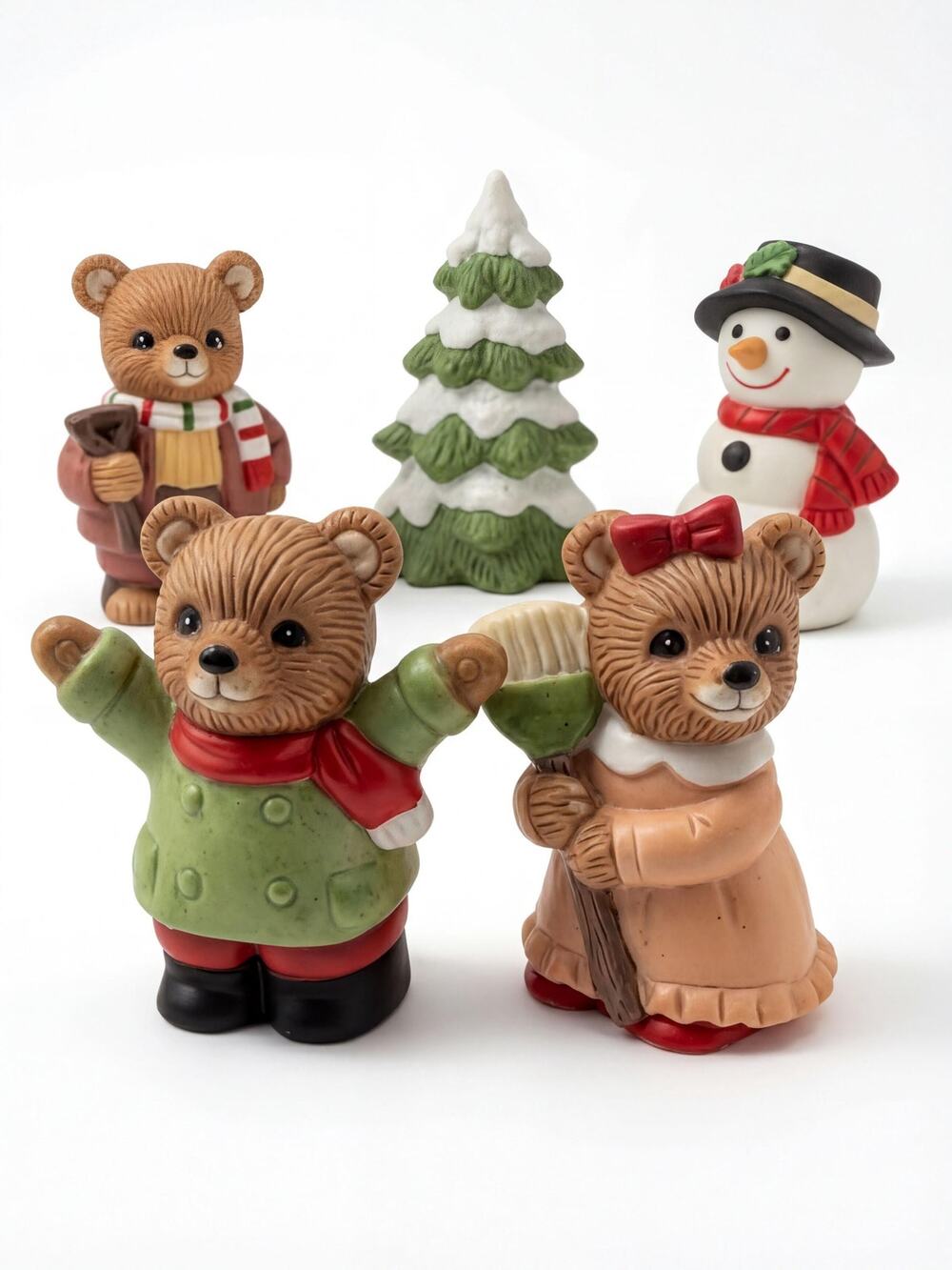 Vintage HOMCO Bear Family Christmas Figurines | Bisque Holiday Decor
